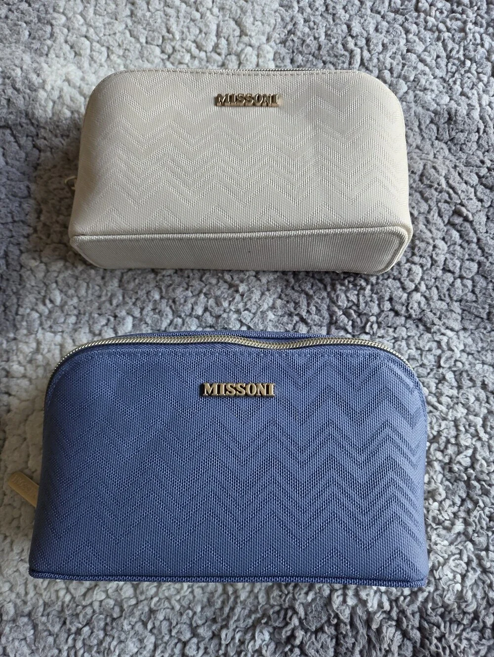 Delta One x Missoni Business Class Amenity Kits – Blue & Ivory/Cream – Set of 2